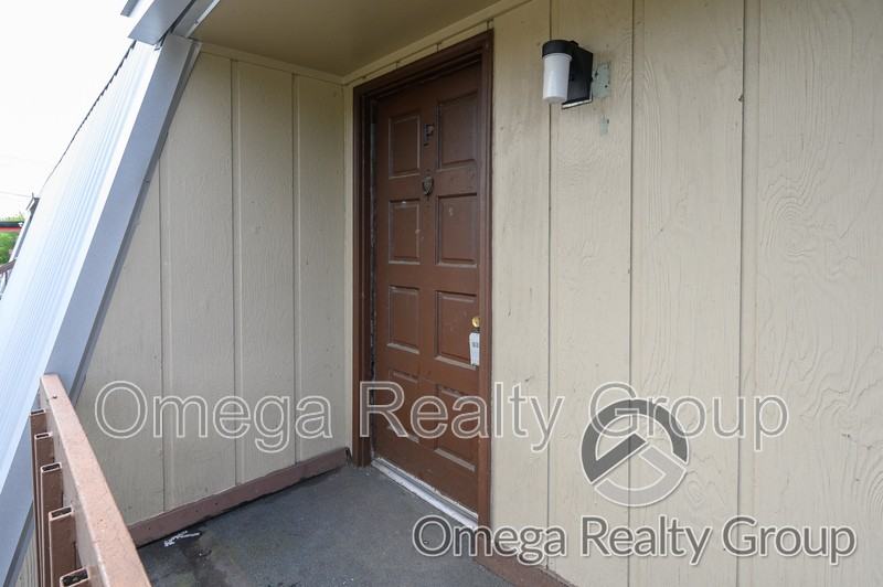 3380 Mcgehee Rd #F - Photo 2 of 19
