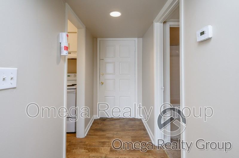3380 Mcgehee Rd #F - Photo 4 of 19