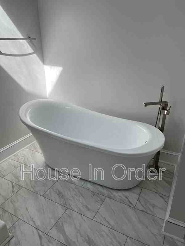 127 W Chestnut St - Photo 5 of 10