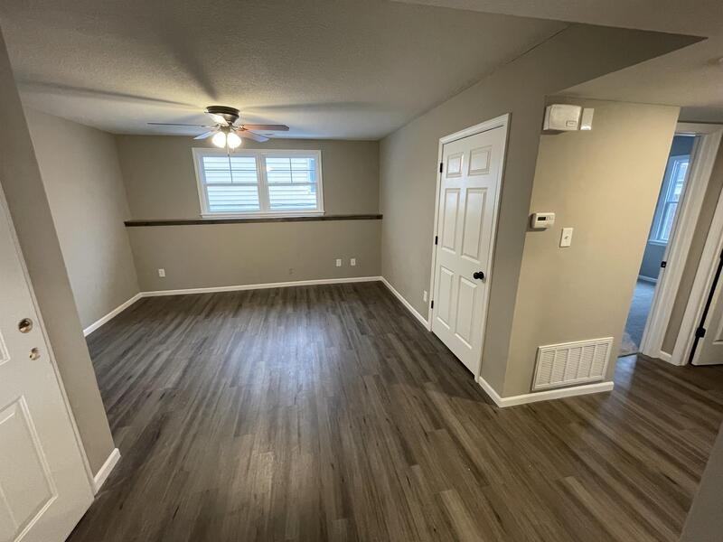 934 Illinois St - Photo 2 of 8