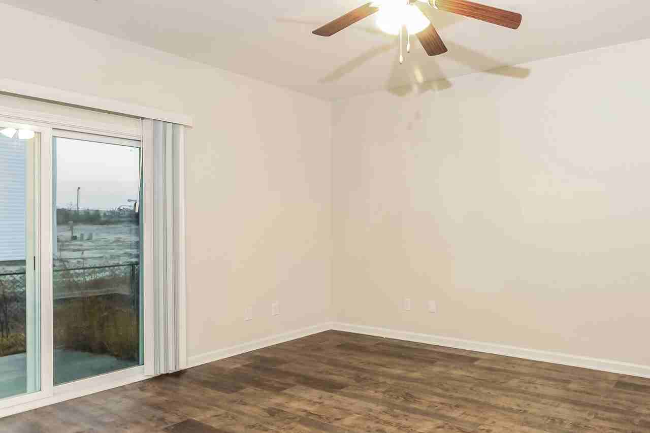 2944 Old Field Rd - Photo 2 of 17