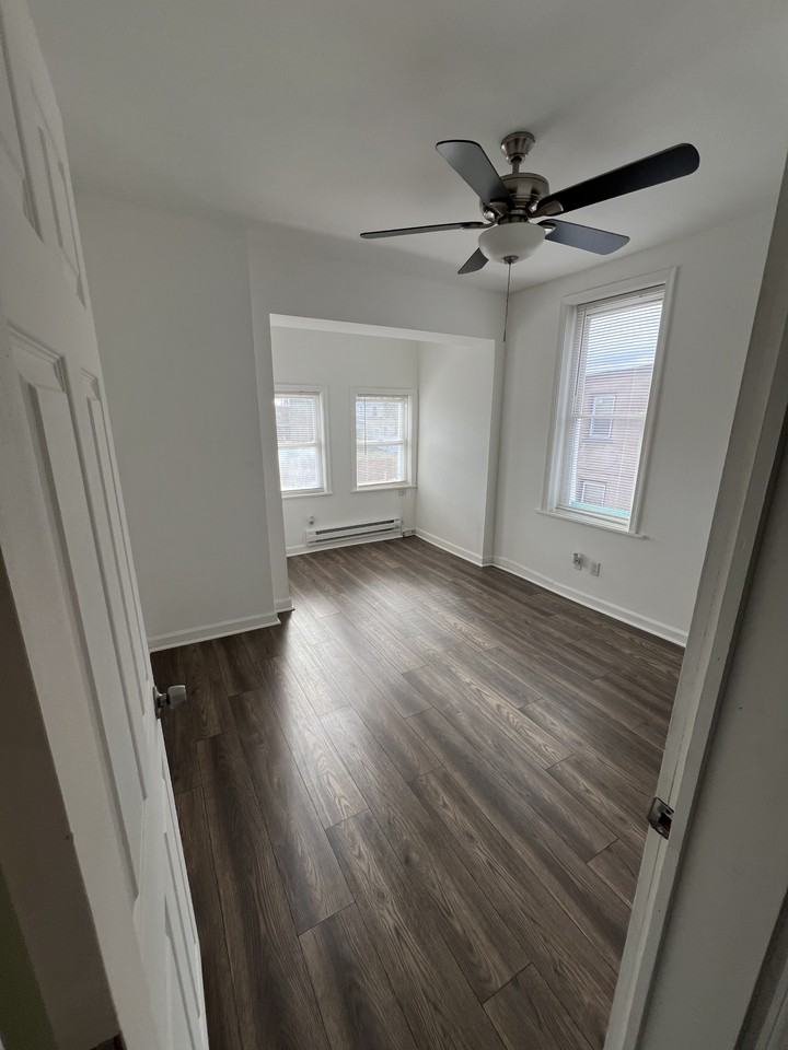 721 Mcilvain St #B2 - Photo 6 of 15