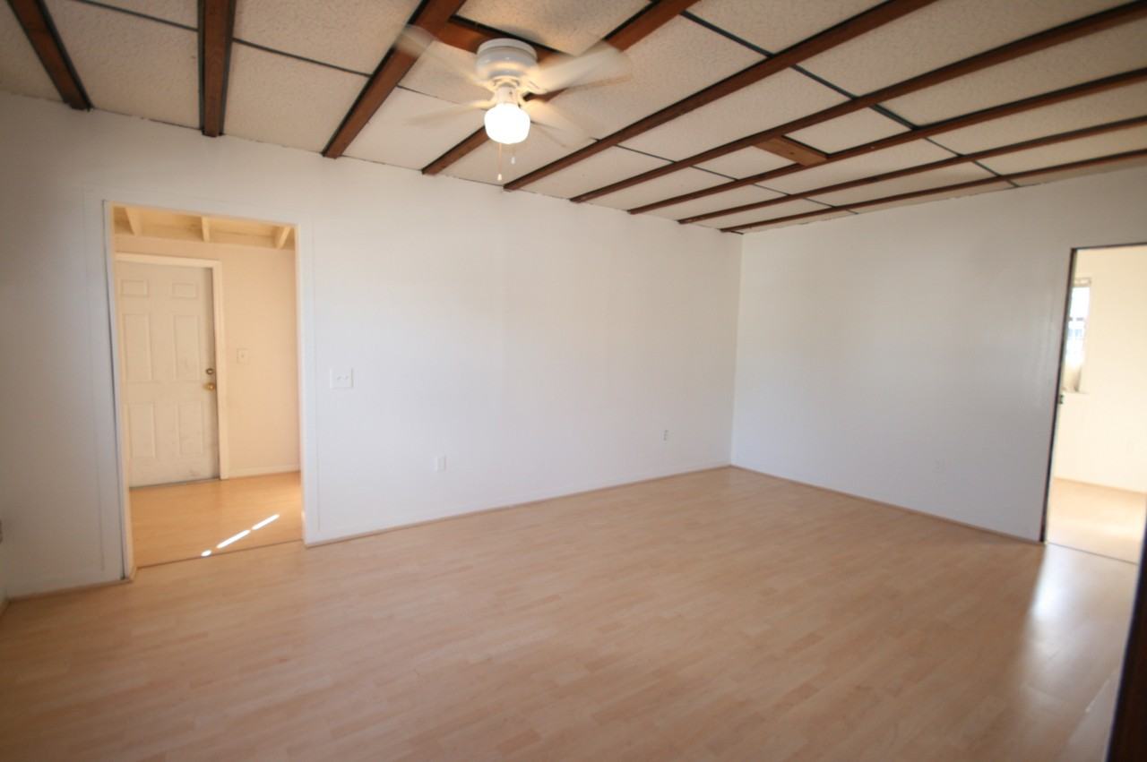 603 W Pine St - Photo 3 of 13