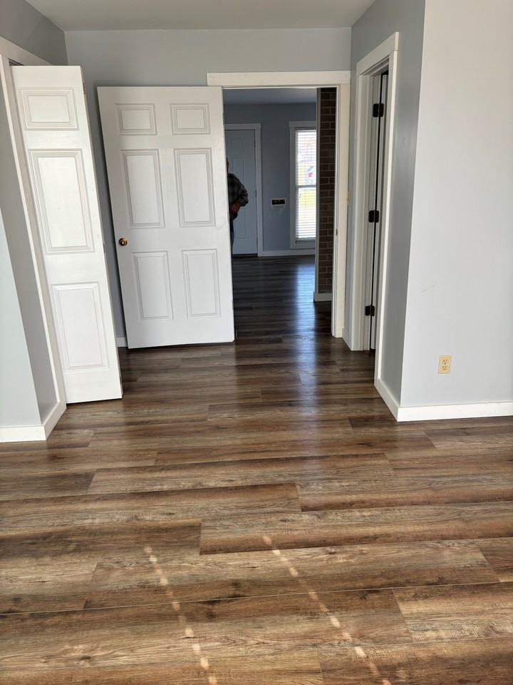 1800 Pinnacle Point Dr #NA - Photo 4 of 7