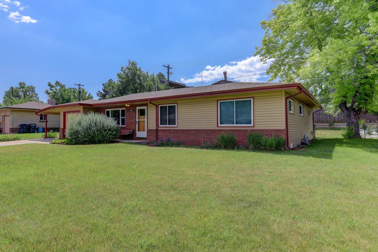 10120 West 23rd Avenue #NA - Photo 2 of 20