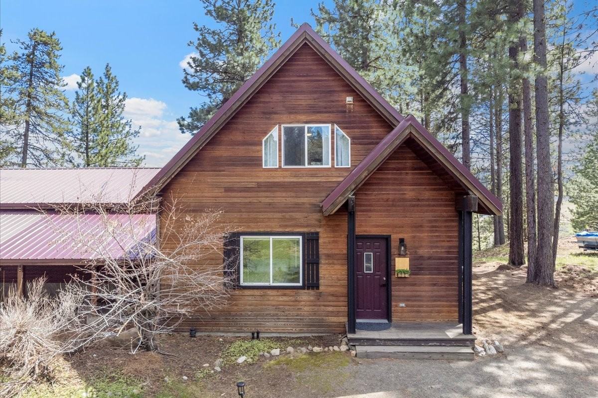 200 Sunny Way NA, Mccall, ID 83638 3 Bedroom House for 3,200/month