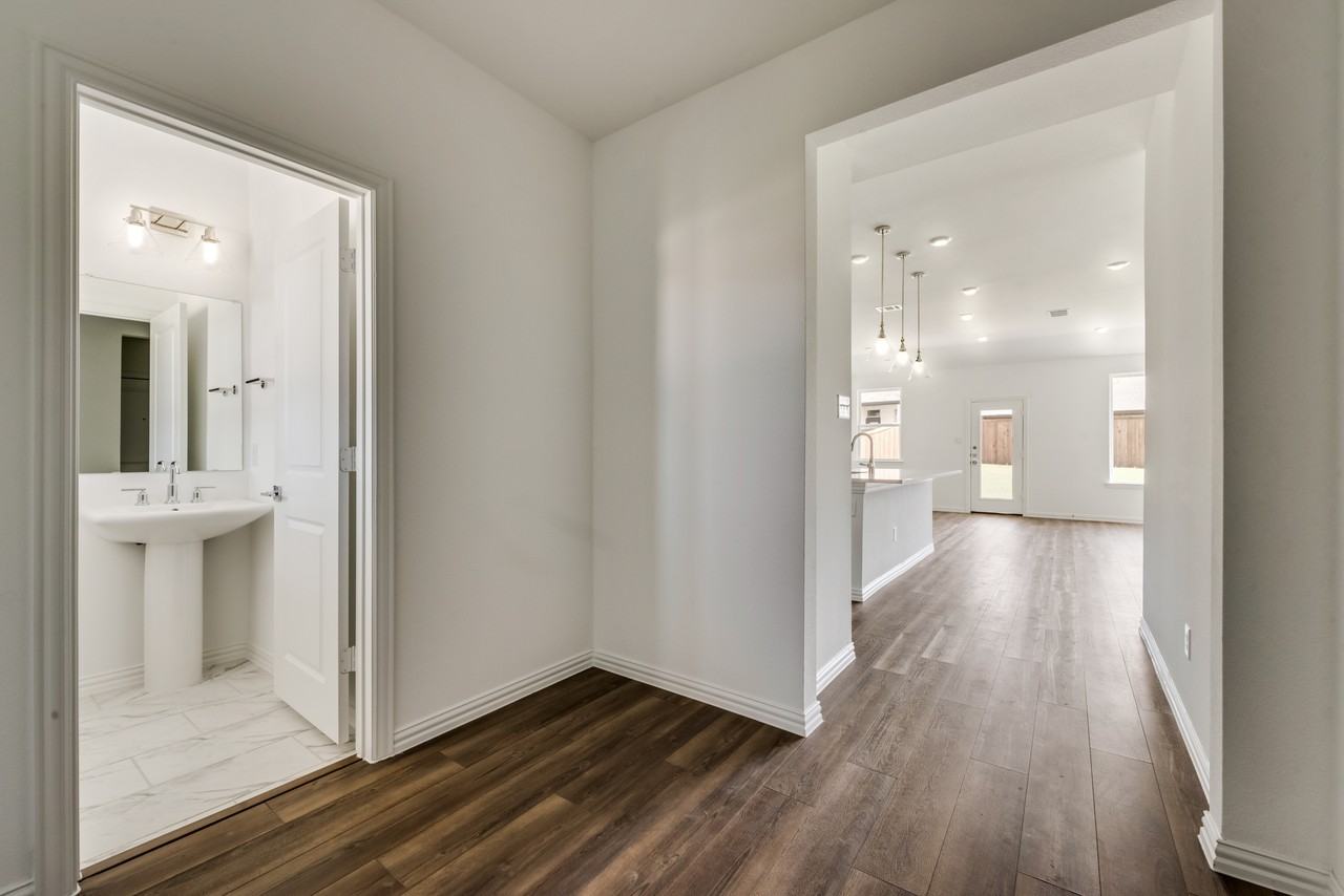 1820 Purtis Creek Dr #NA - Photo 6 of 28