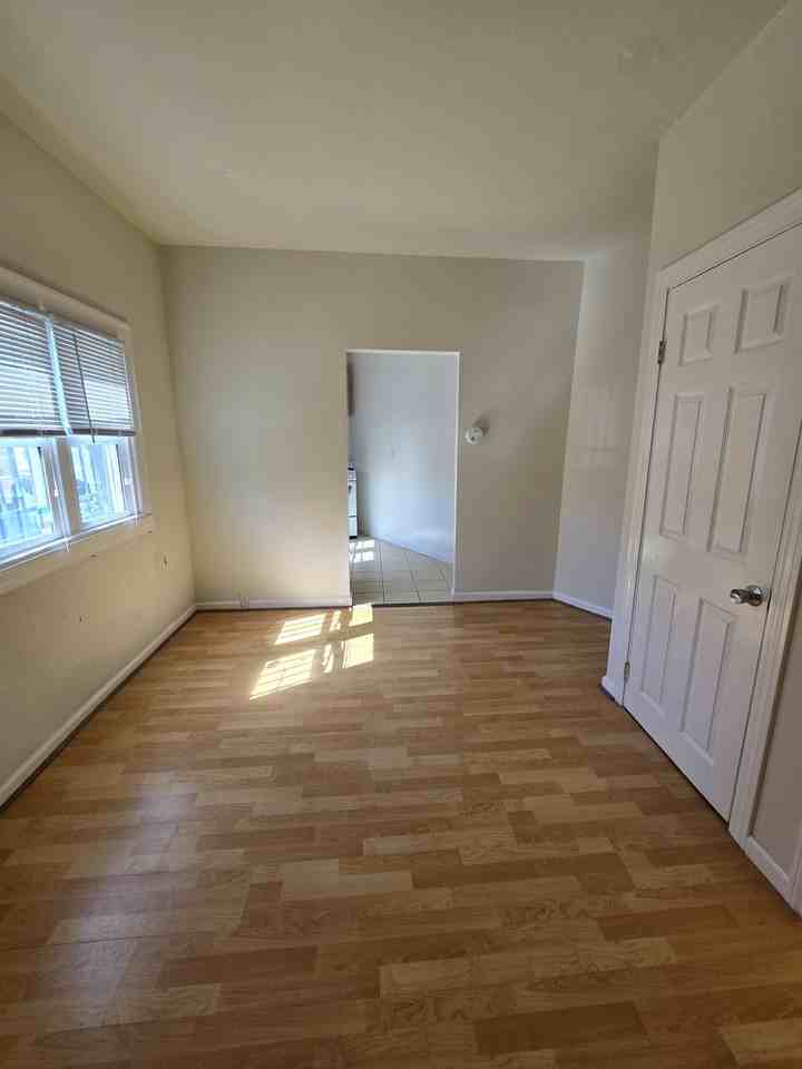3480 25th St #3480 - Photo 3 of 6