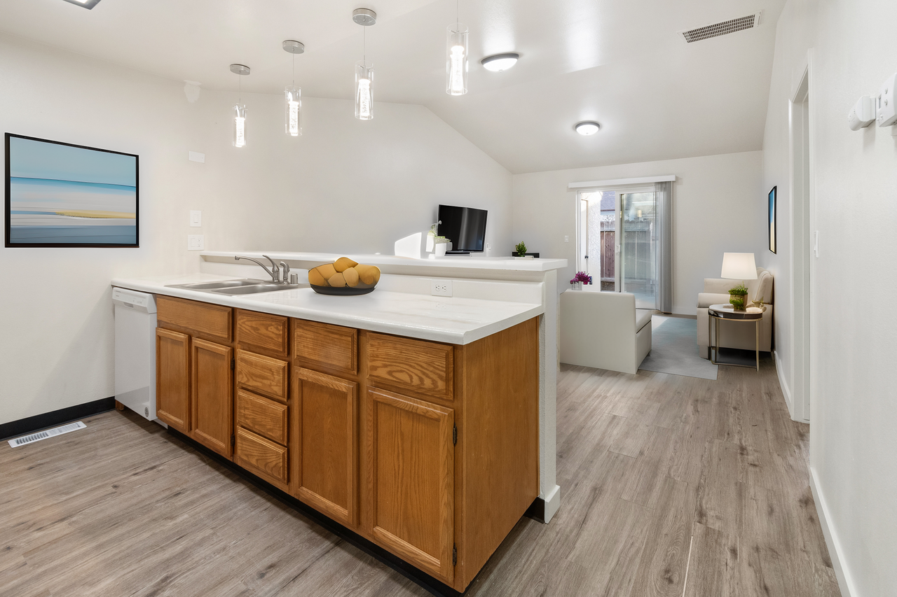 Quail Manor Townhomes - Photo 3 of 38