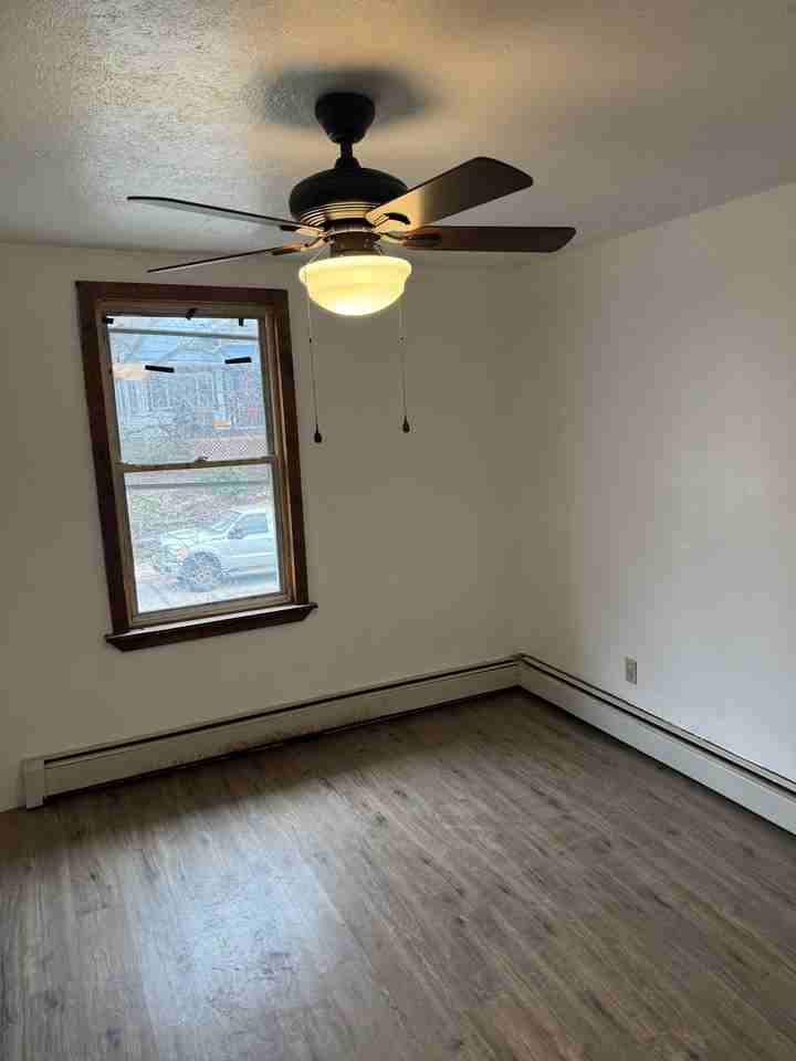 1117 Forest Ave #1 - Photo 5 of 13