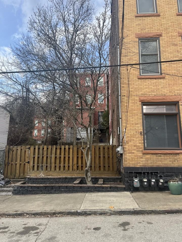 240 Carrington StreetUnit #3 - Photo 2 of 7