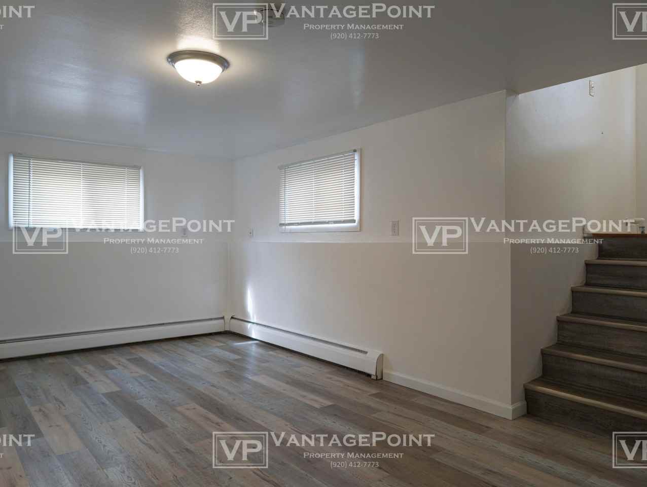 1015 Grignon St Frnt - Photo 2 of 14