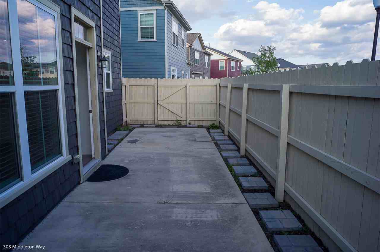 303 Middleton Way #1
