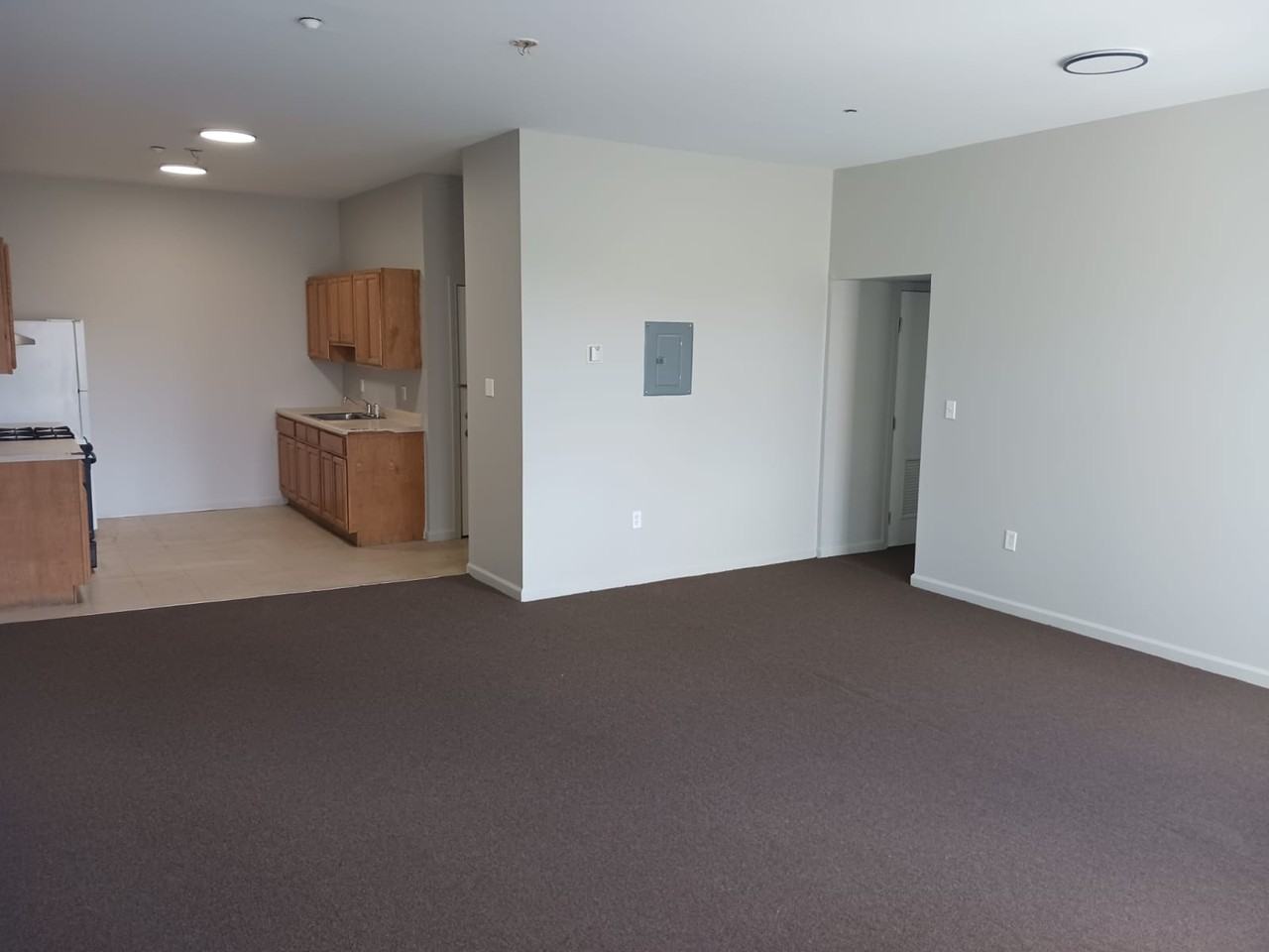 588-612 East Main - 592 A #592A - Photo 5 of 15