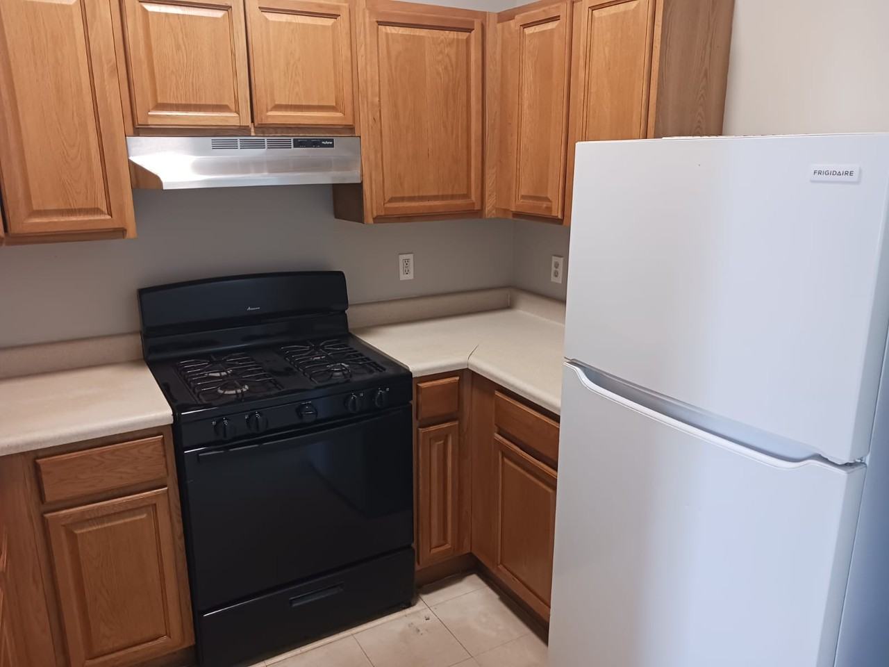588-612 East Main - 598 C #598C - Photo 7 of 15