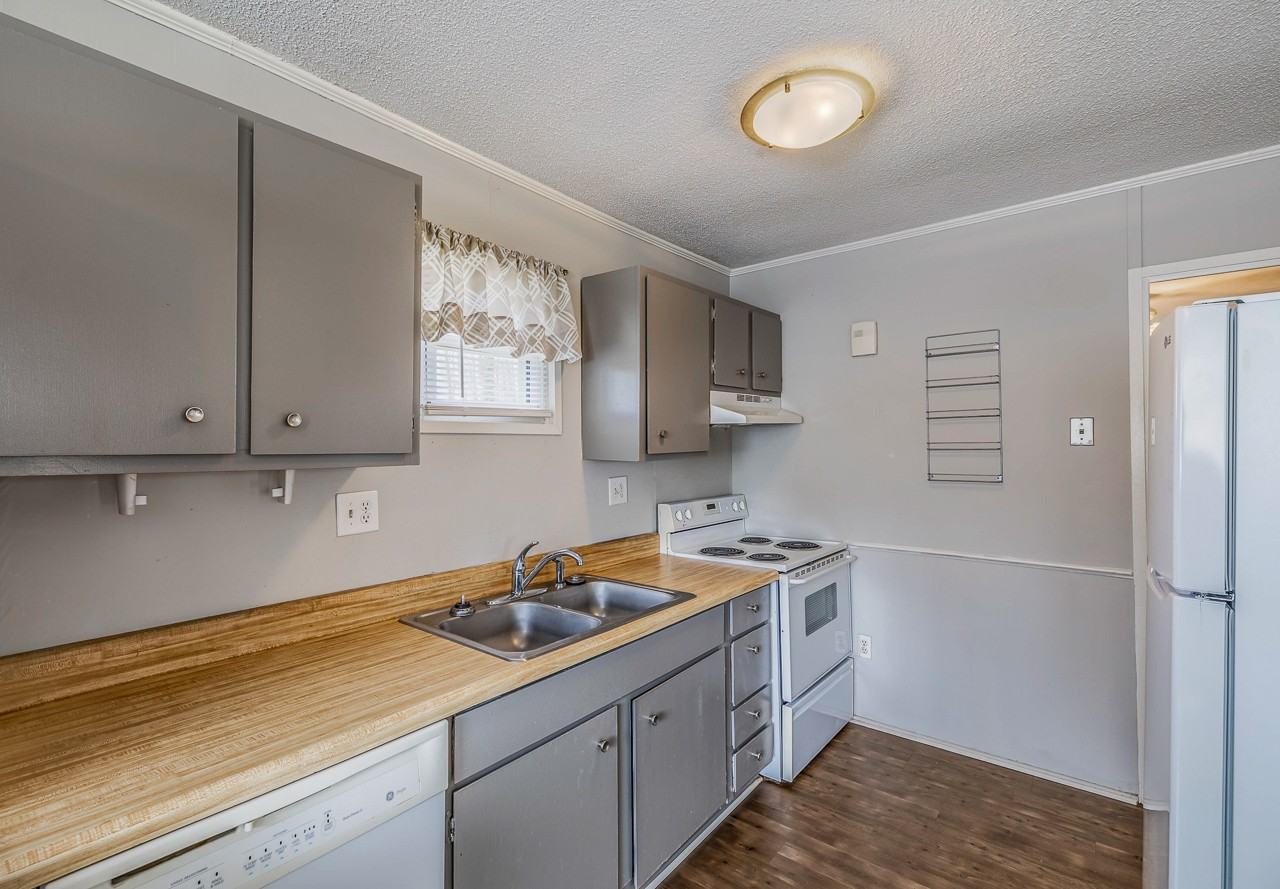 34 Kimbell Ct #1 - Photo 7 of 10