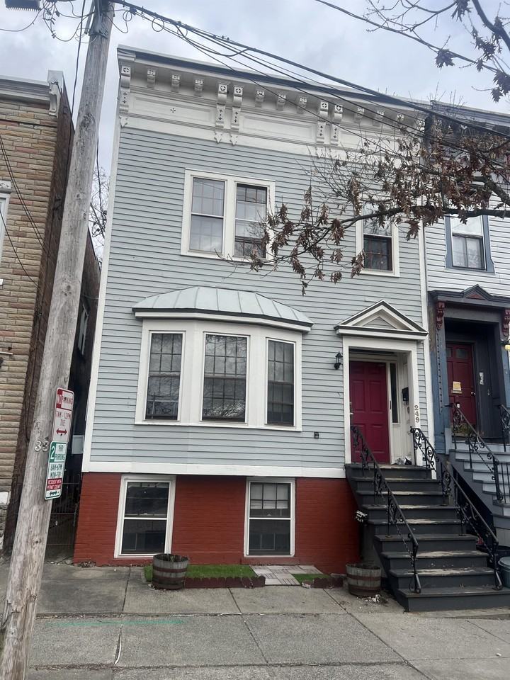 249 Park Ave #2