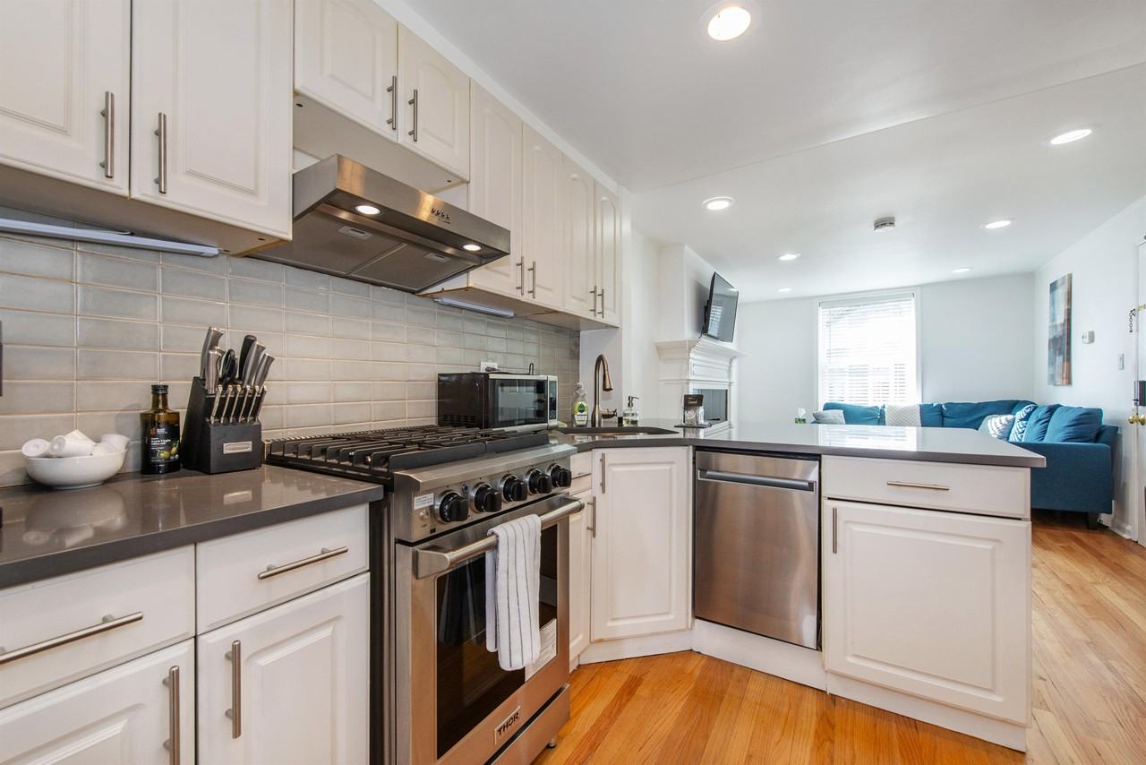 146 Sussex Street #1 - Photo 5 of 11