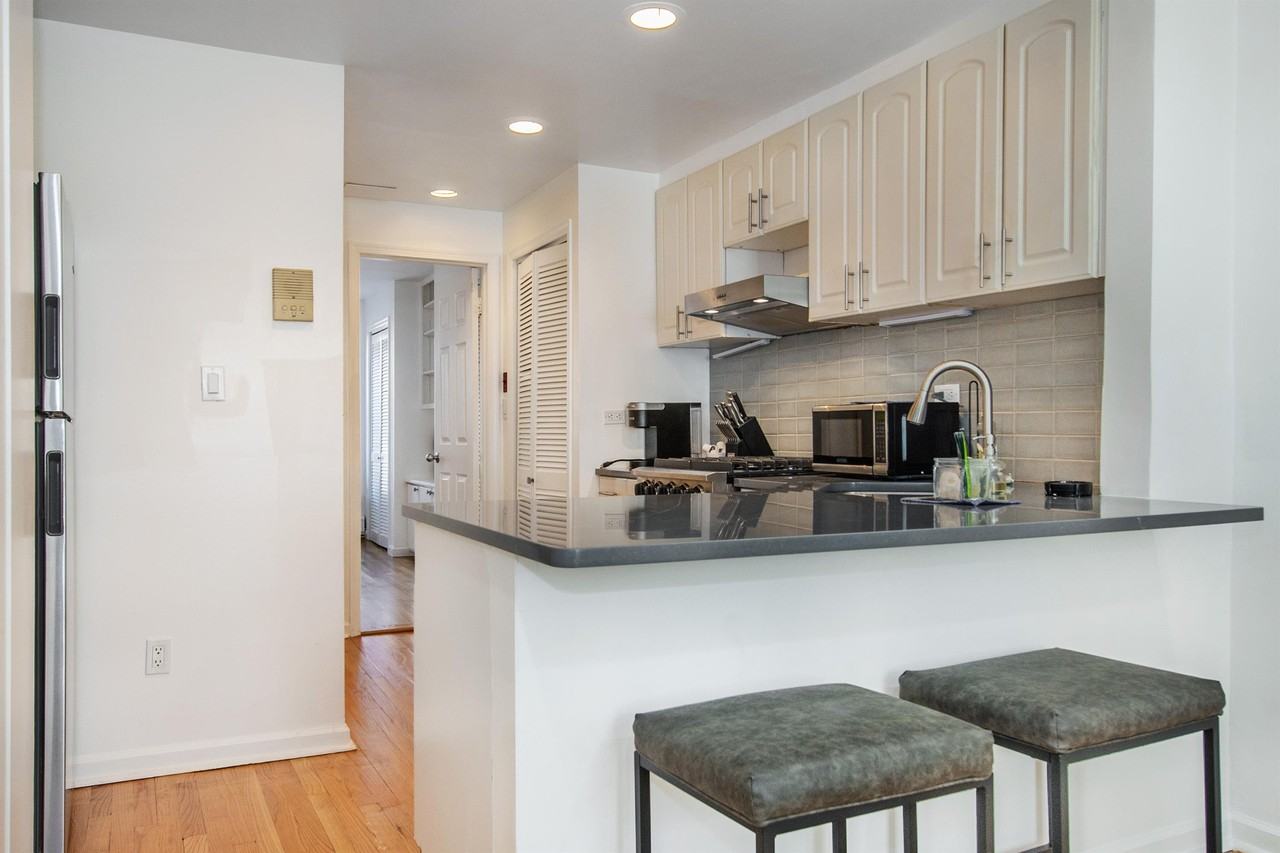 146 Sussex Street #1 - Photo 6 of 11