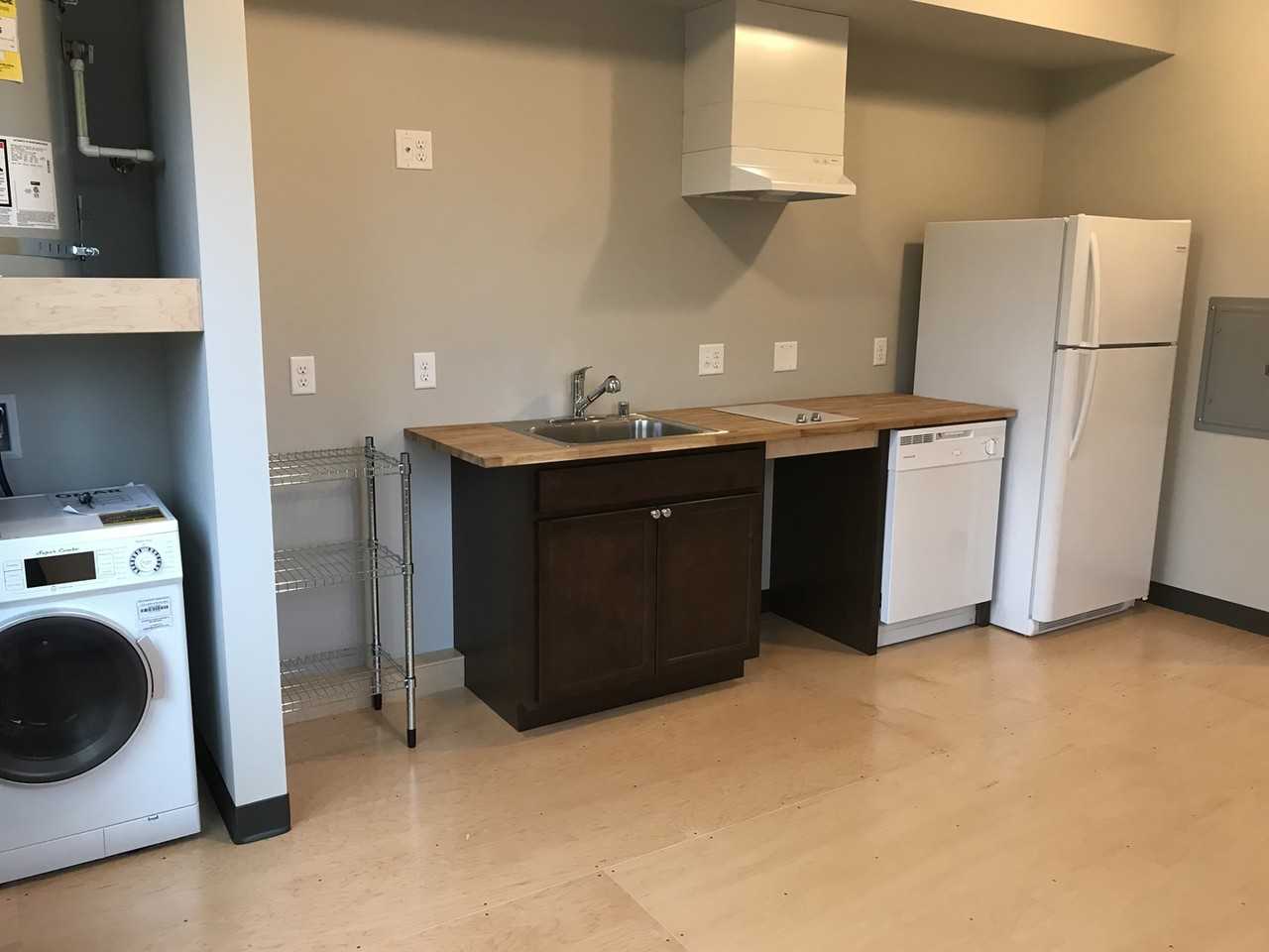 194 E. Bakerview Rd. #215 - Photo 4 of 9