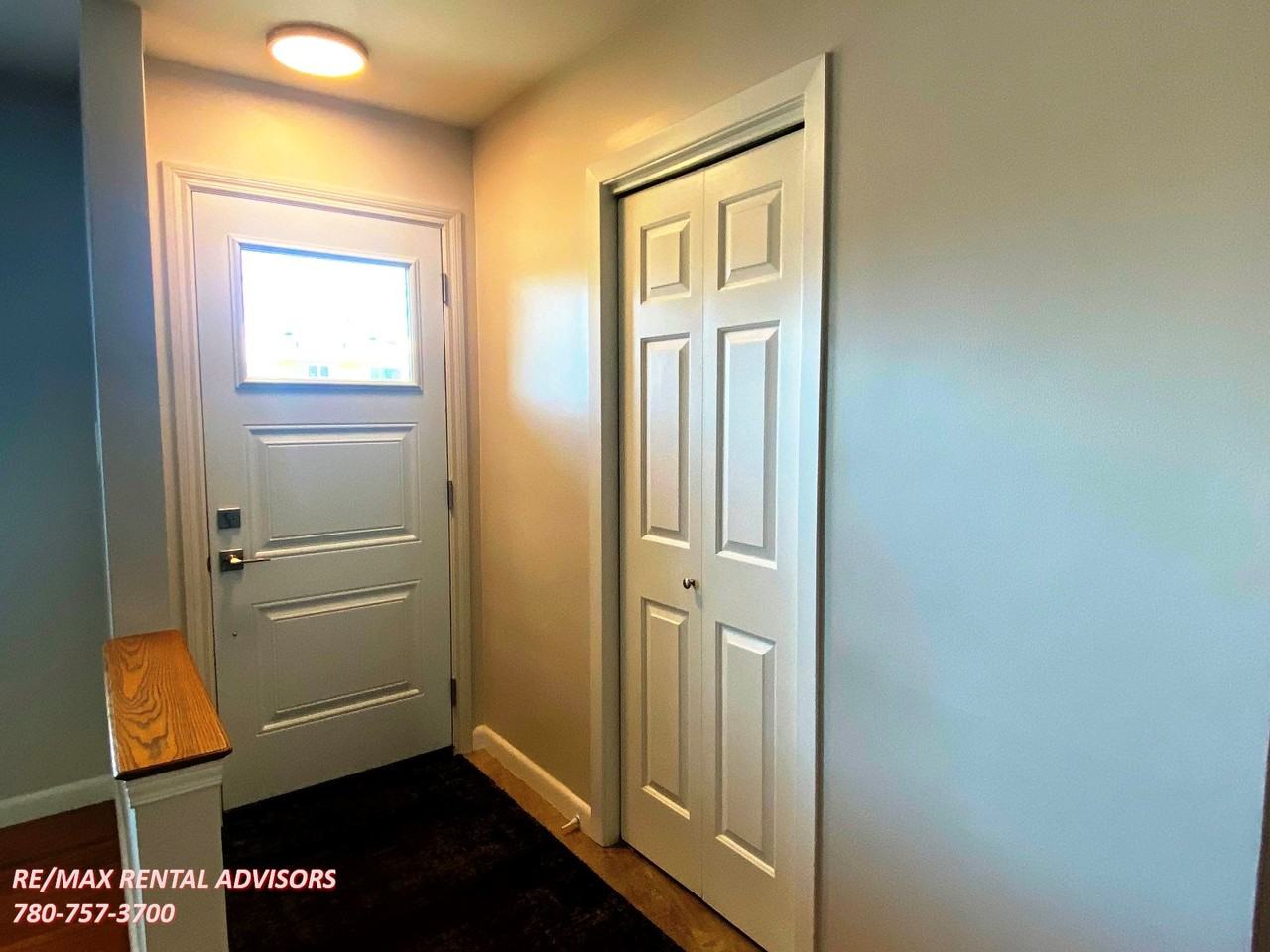 9345 158 St Nw - Photo 2 of 22