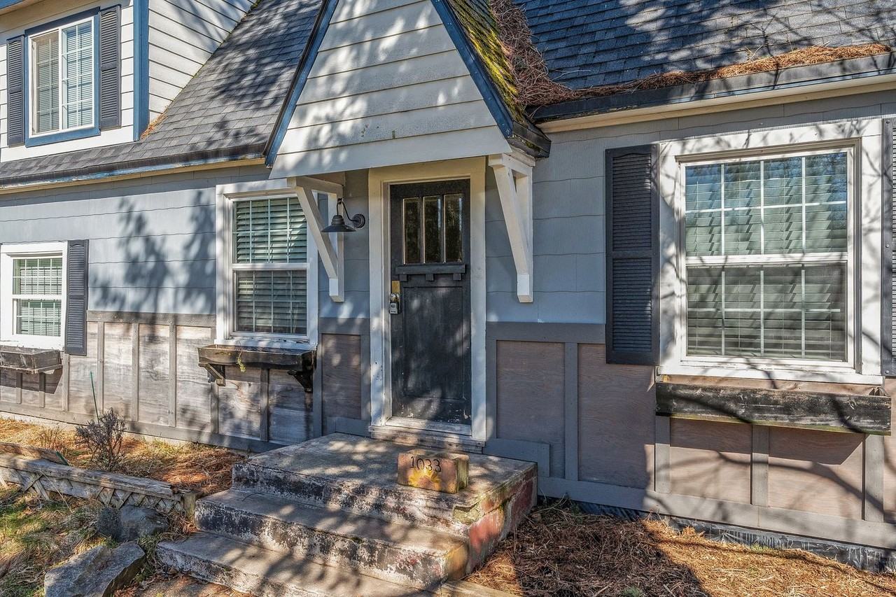 1033 E Pine Ave - Photo 3 of 24