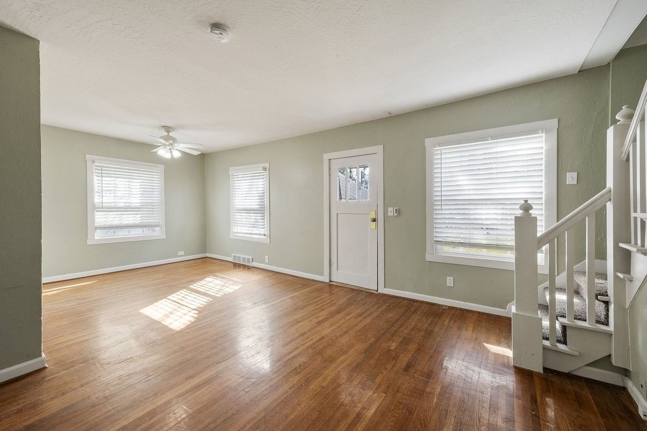 1033 E Pine Ave - Photo 5 of 24