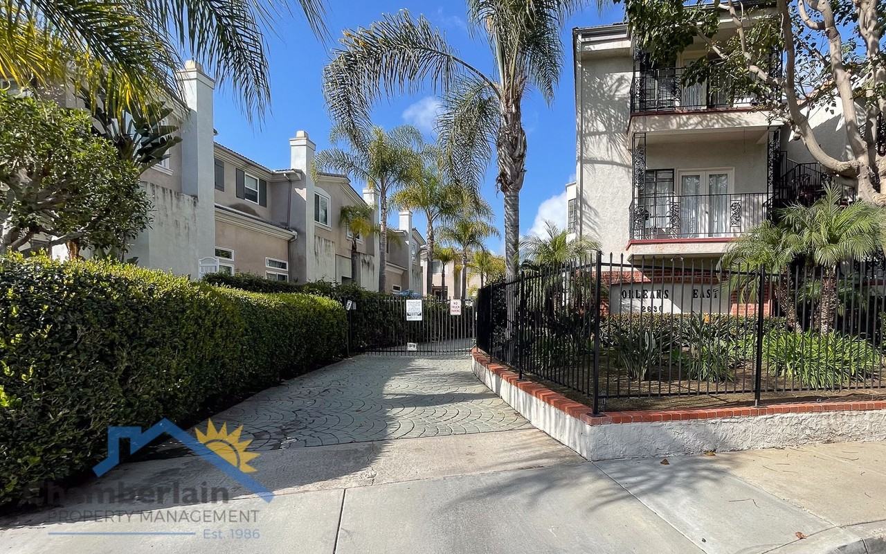 2630 Pirineos Way