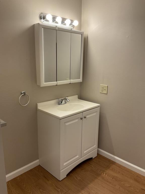610 Race St - Photo 5 of 11