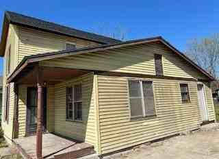 2413 Crawford Ave - Photo 3 of 14