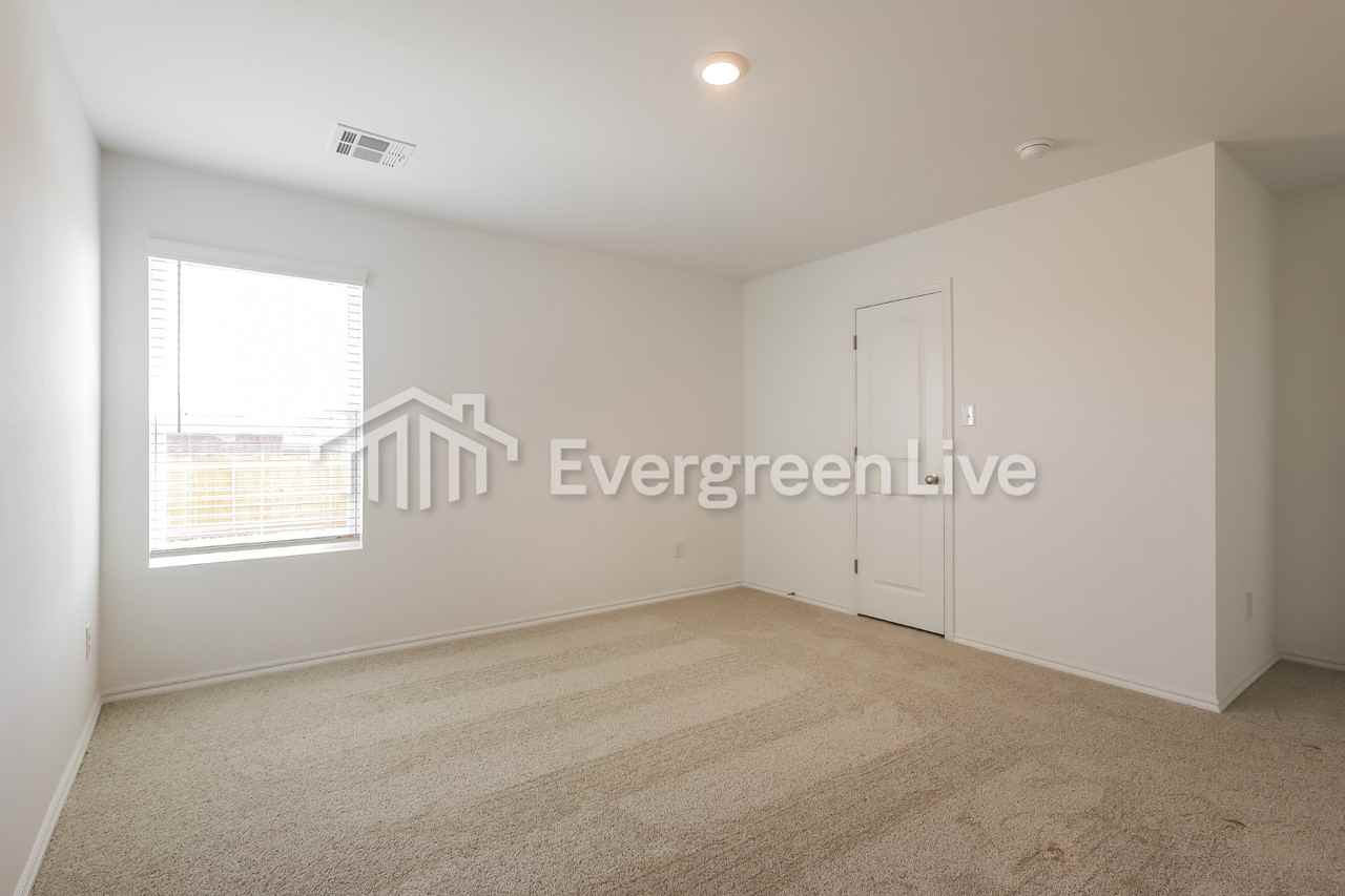 2308 Claire Dr - Photo 7 of 15