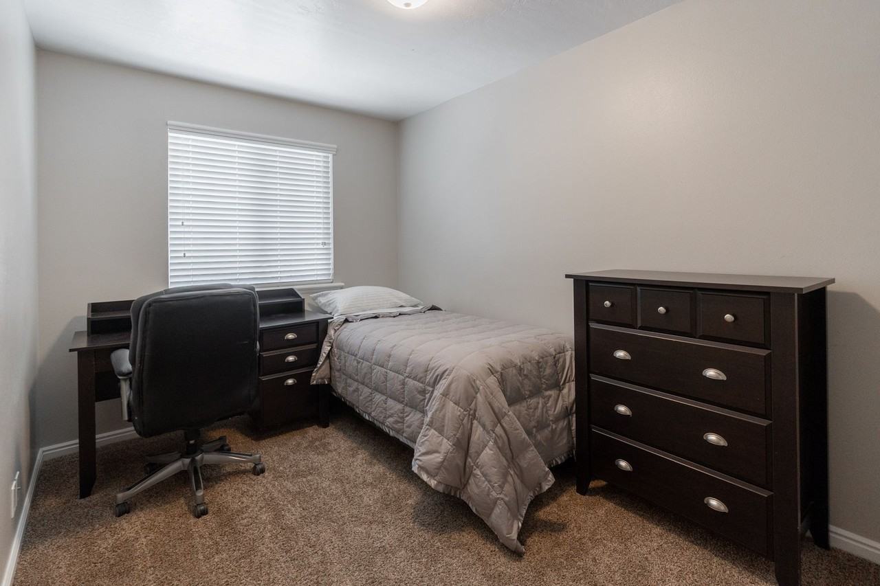 Canterwood Condo Unit 16 - Photo 6 of 28