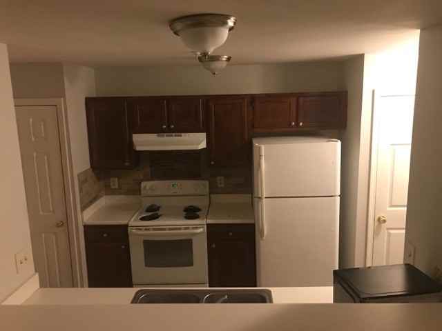 Arlyn Circle - Photo 2 of 20