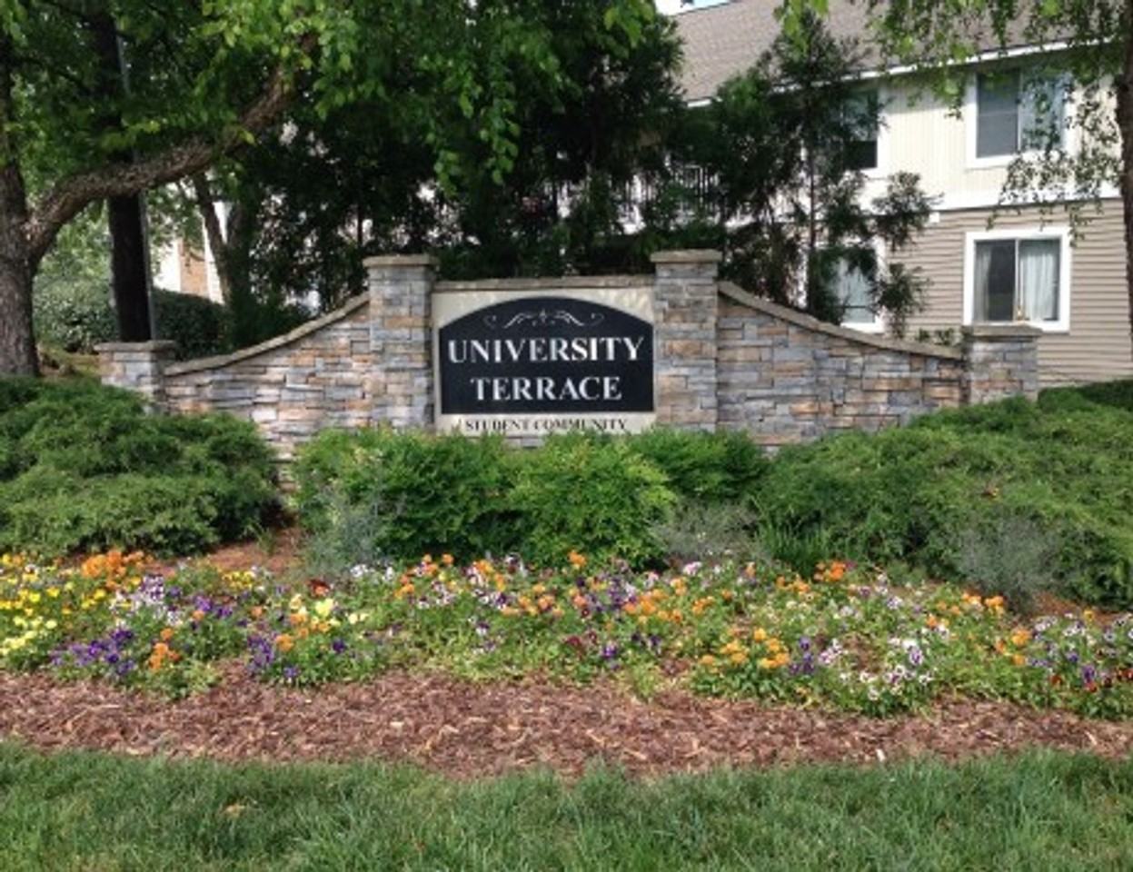 University Terrace Dr - Photo 4 of 4