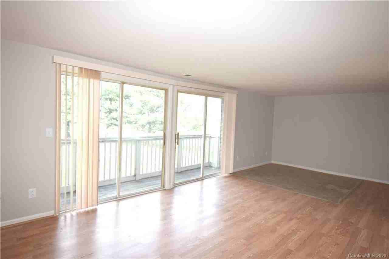 Arlyn Cir - Photo 4 of 6