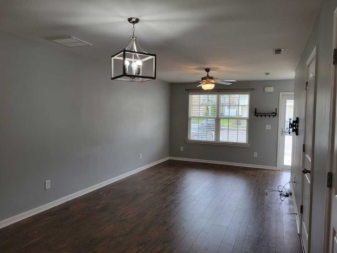 170 Cobblestone Place Dr - Photo 3 of 17