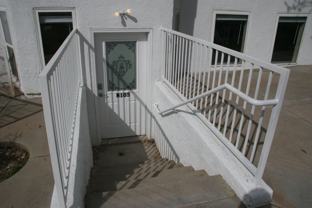 1060 N Louis St - Photo 1 of 1