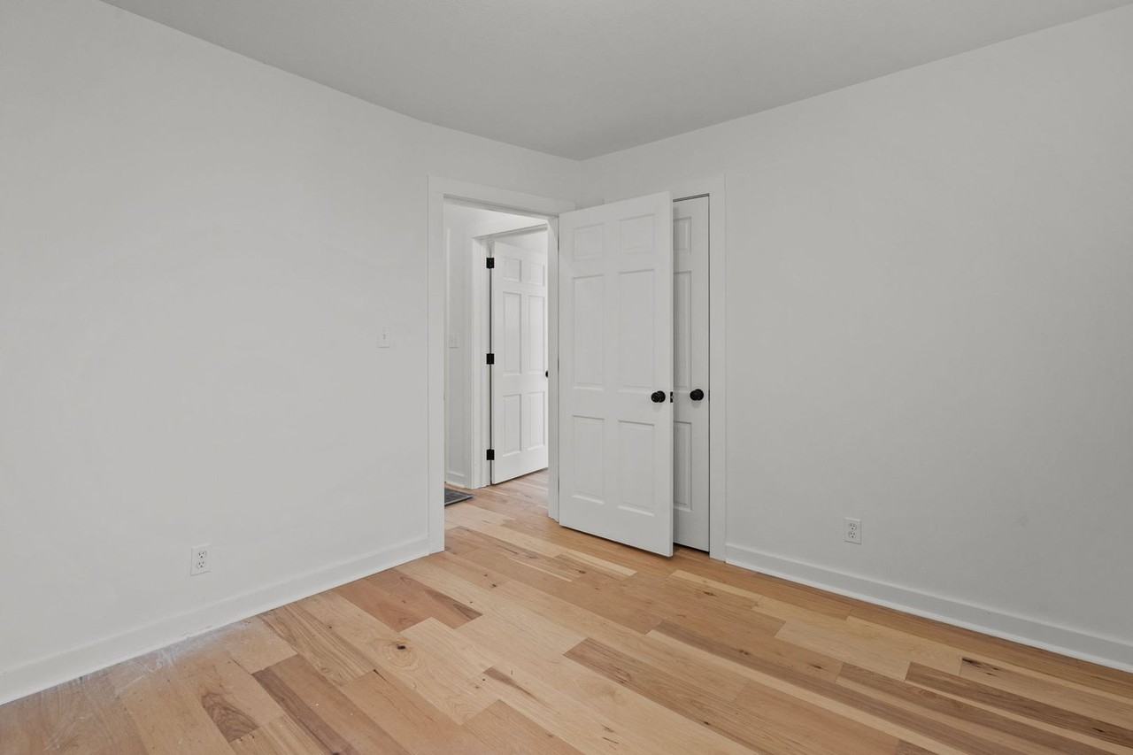 5355 Bennett Rd - Photo 7 of 14