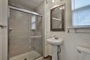 featured image of 1611 Summit St