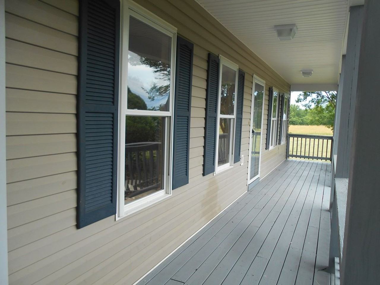 10361 Green Bay Rd - Photo 2 of 22