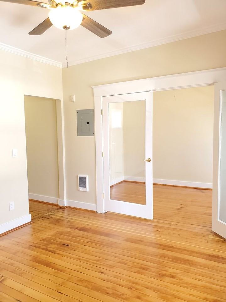 810 NE Couch Street - Photo 2 of 17