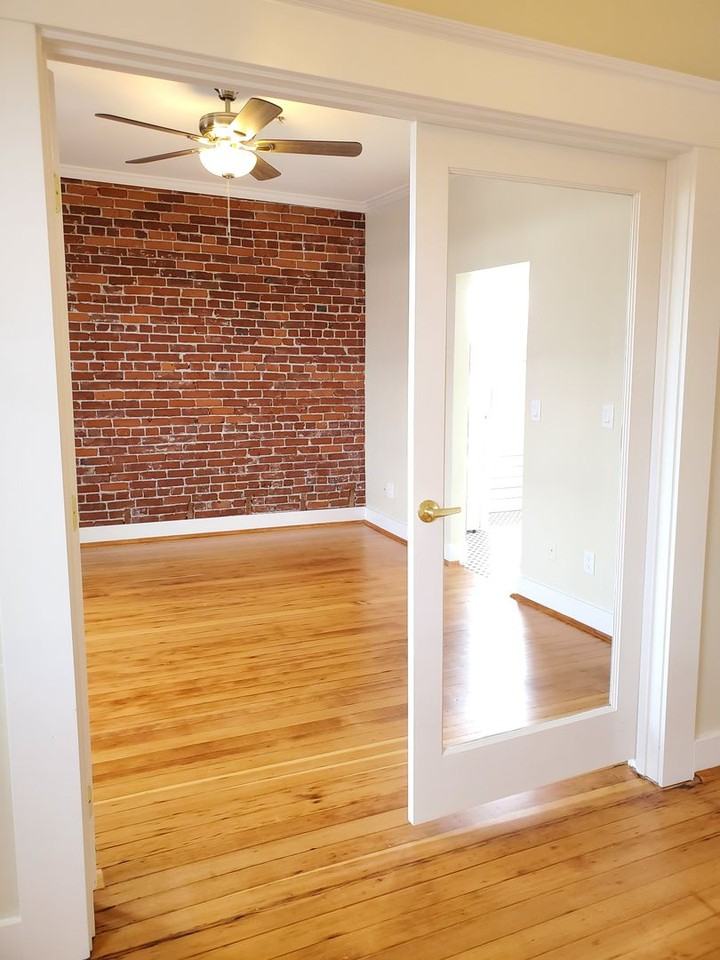 810 NE Couch Street - Photo 6 of 17