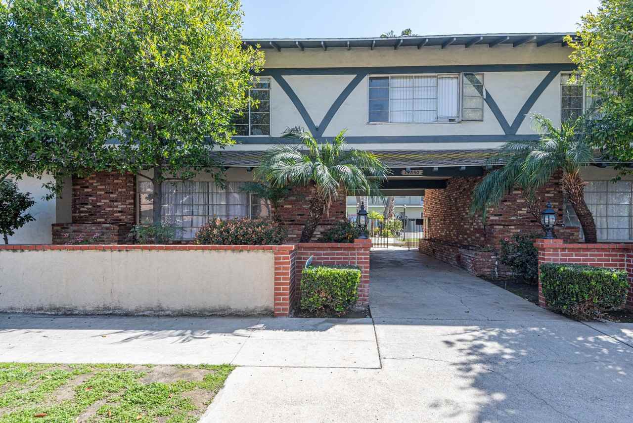 14850 Weddington St - Photo 5 of 6