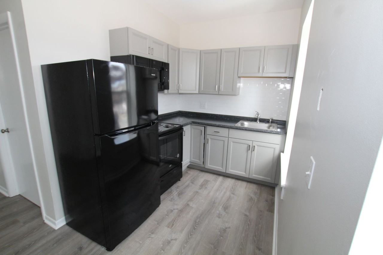 11 Broadway - Photo 6 of 13