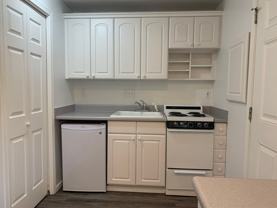 Wallingford House Apartments - Photo 1 of 1