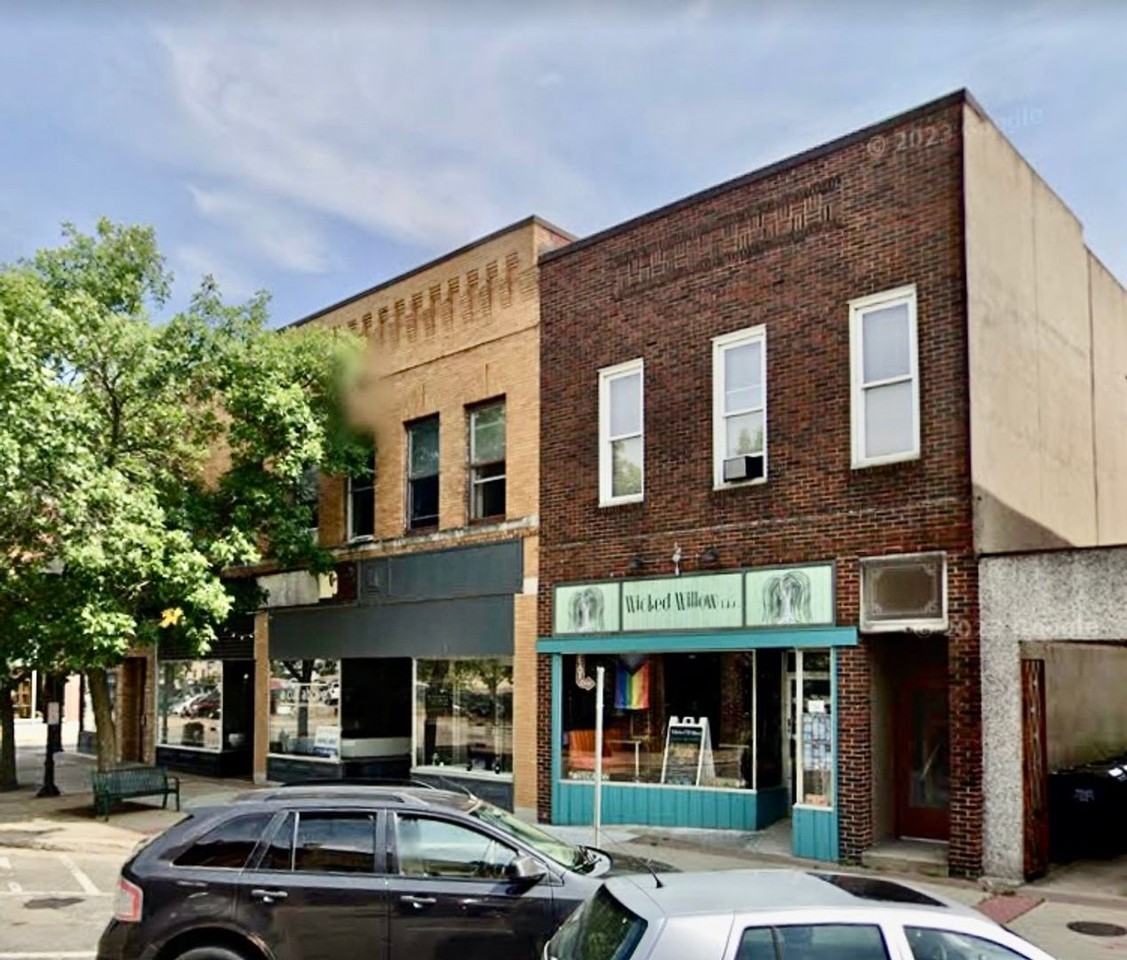 Schultz Building Apartments 1137 Main St, Stevens Point, WI 54481