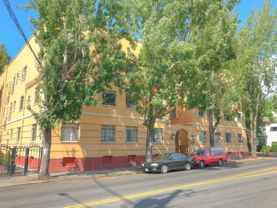 2829 Se Belmont St #302 - Photo 1 of 1