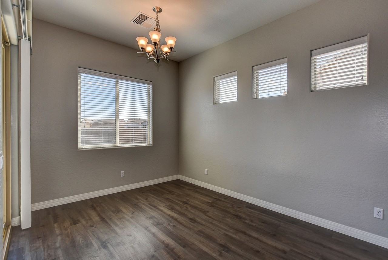 6457 E Endicott Way - Photo 7 of 31