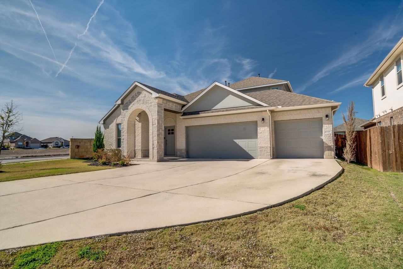 18300 Cercina Trl - Photo 2 of 22