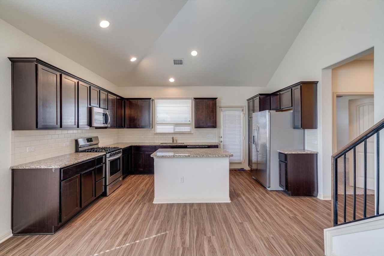 18300 Cercina Trl - Photo 5 of 22